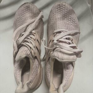 Adidas Women's Light Pink Athletic Sneakers